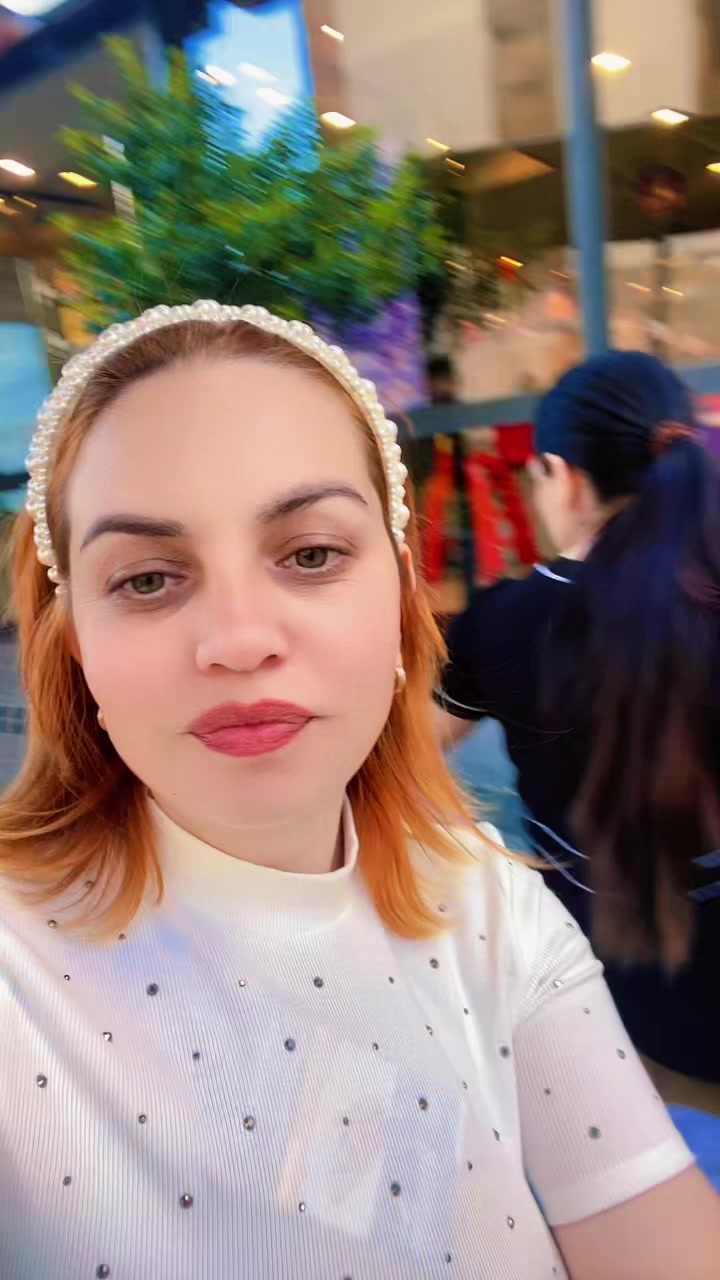 @Adriana Novac