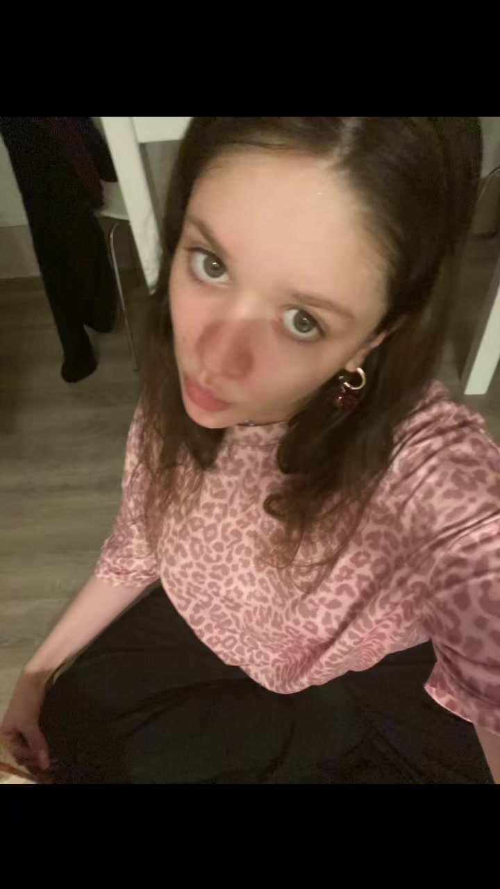 @Ava_hlk