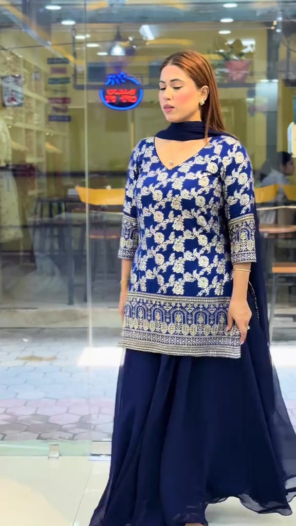 @Nishi Fashion & Lifestyle