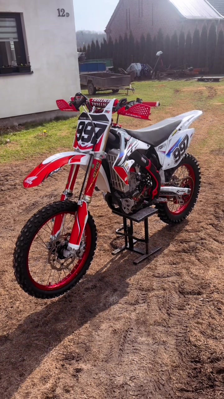 @_ENDURO_POWER_