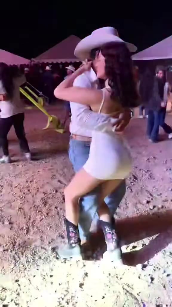 @LosGuPer