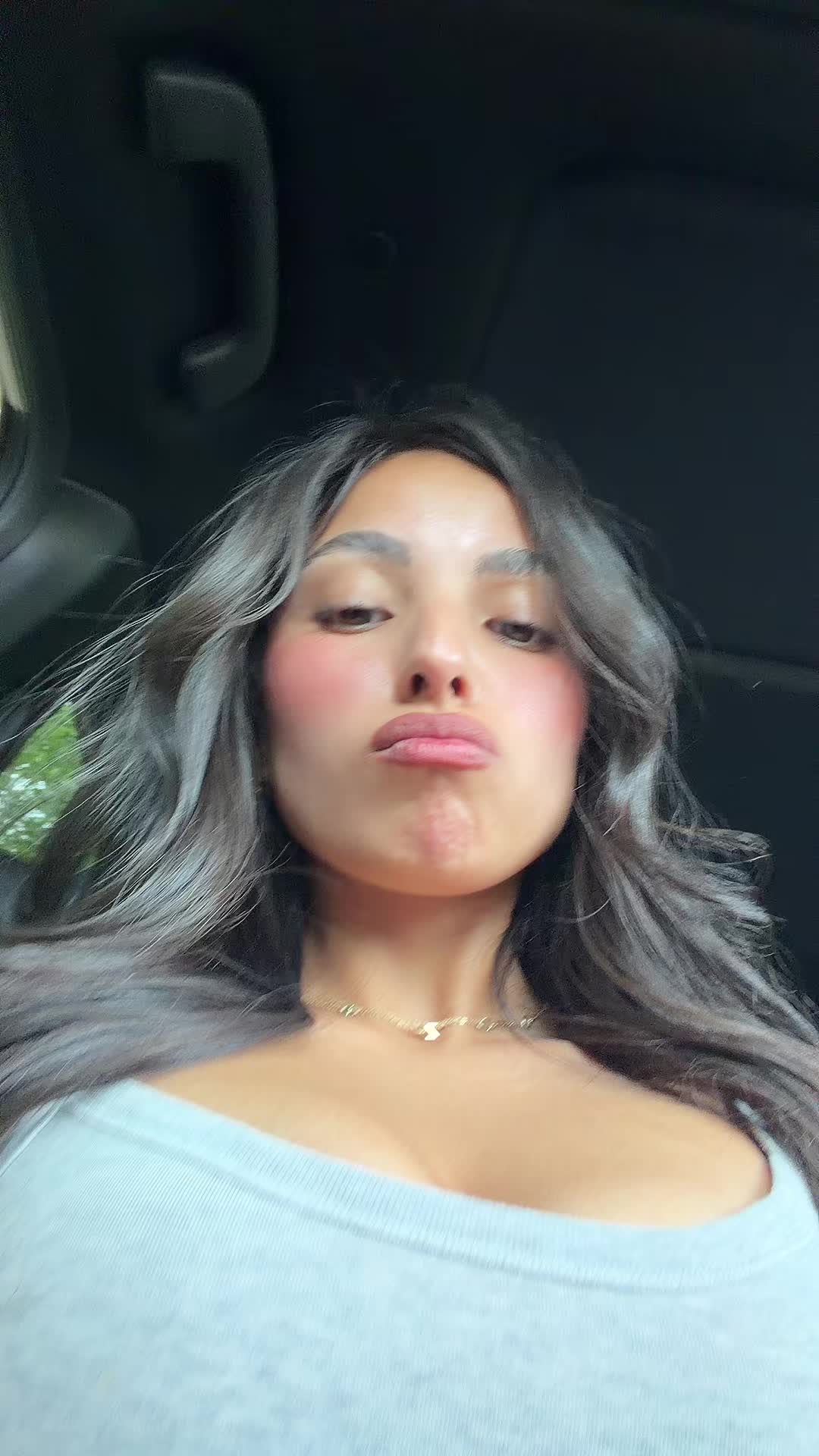 @ITZEL 🐆🍒🎲| RN