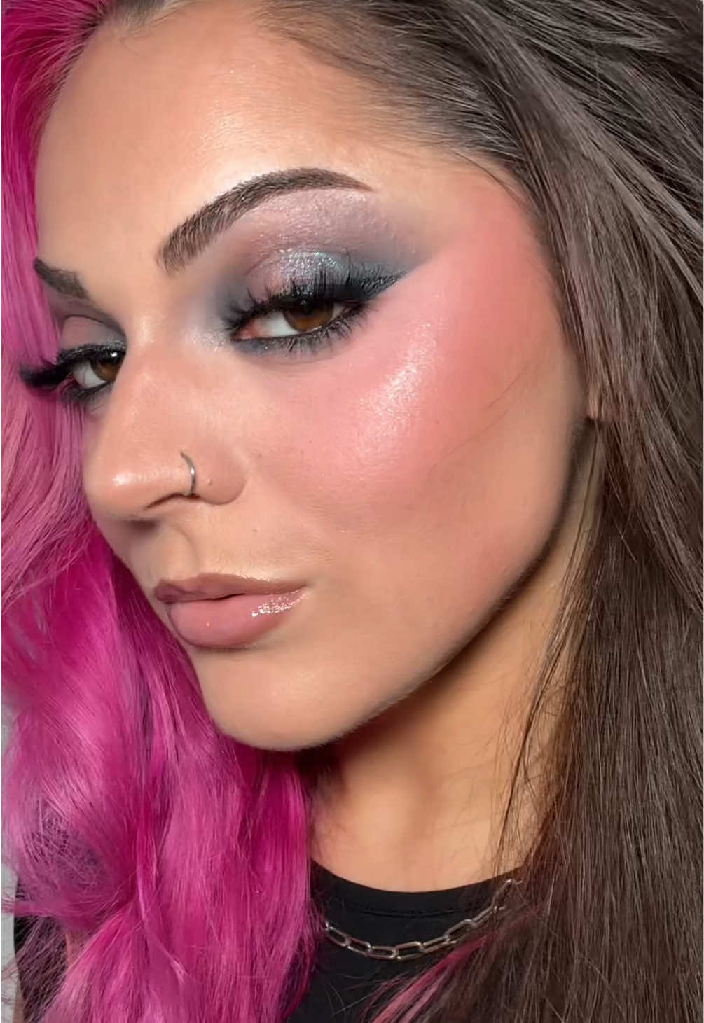 @Izzy Neice ˖ ࣪⭑ | Chicago MUA