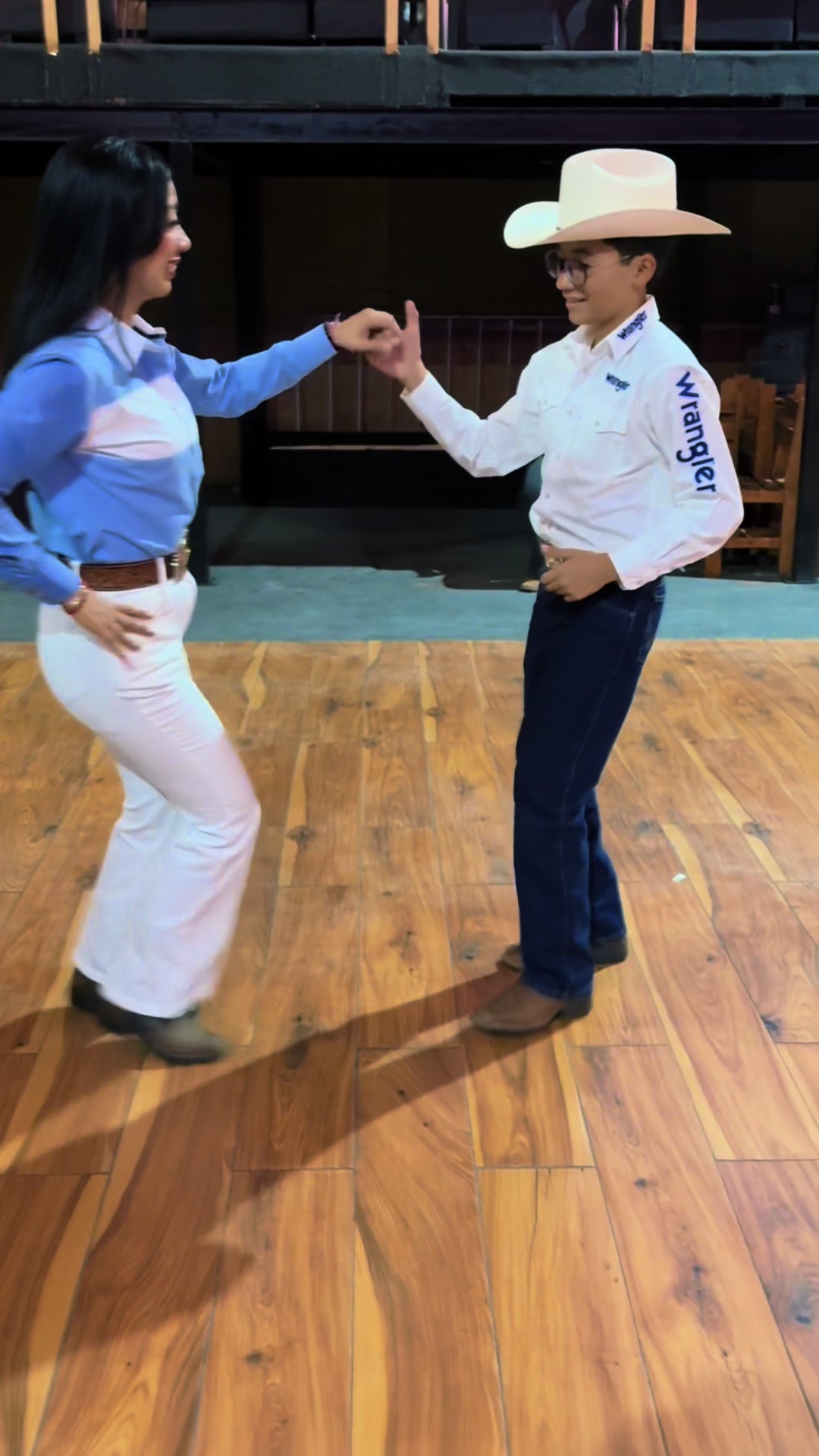 @𝐿𝑒𝑜&bull;🤠