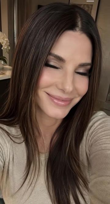 @Sandra Annette Bullock ✅