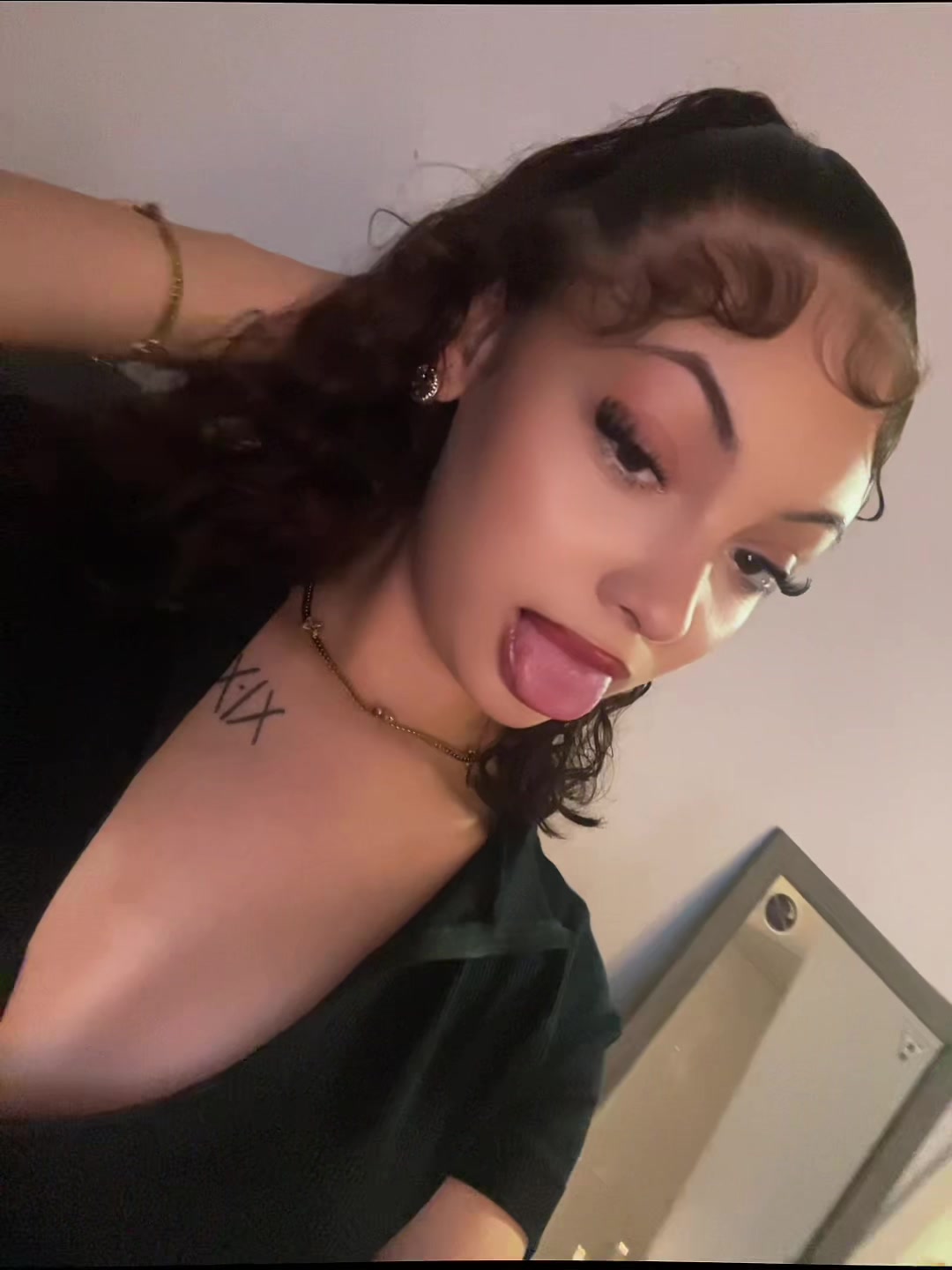 @dessiiiraee