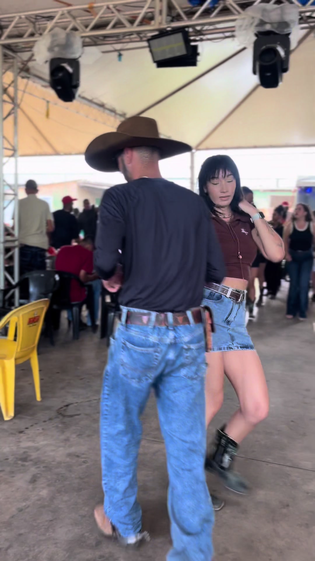 @𝐓𝐡𝐚𝐥𝐥𝐲𝐭𝐢𝐧𝐡𝐚
