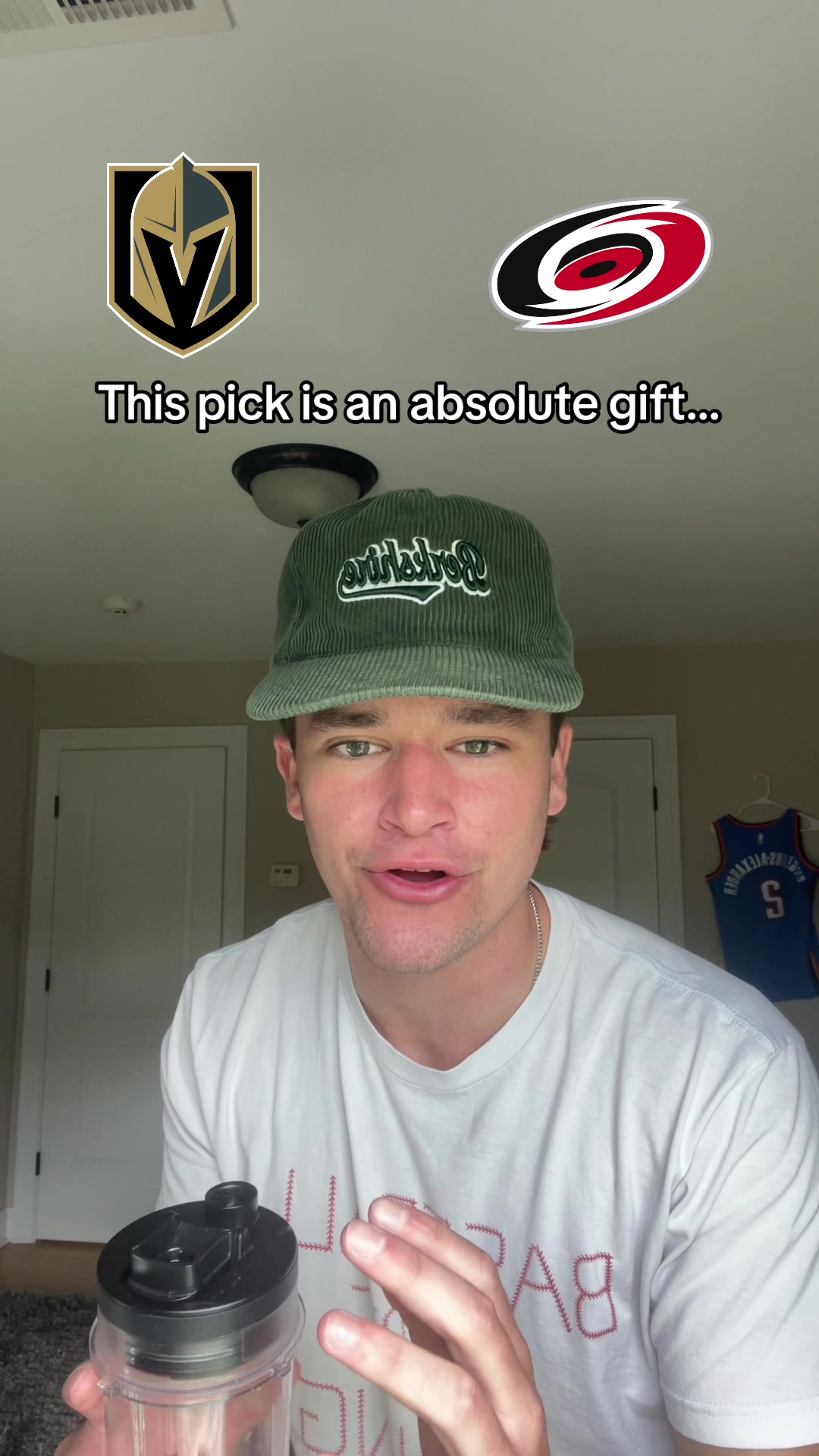 @theinternmason