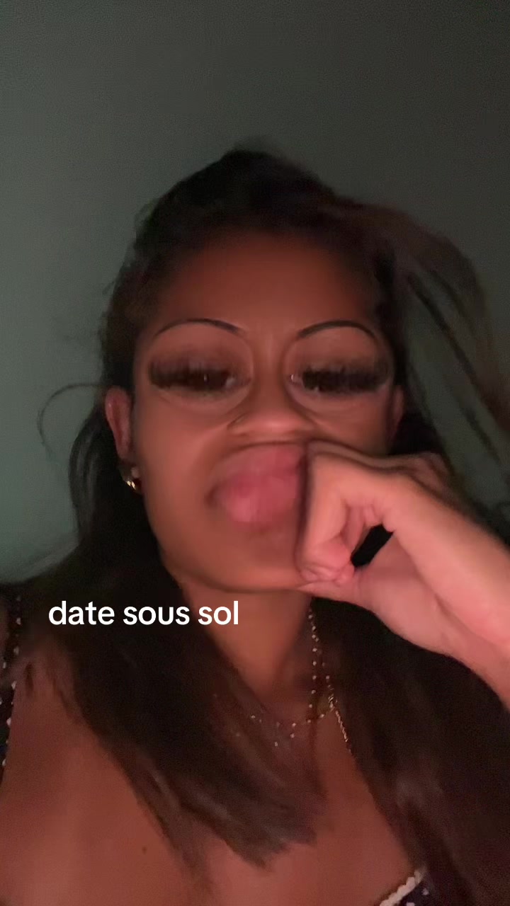 @ᴘᴇᴀᴄʜʏ