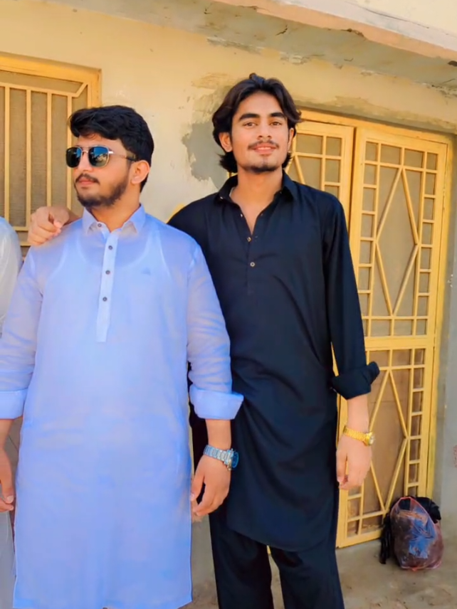 @👑سید~شاہ