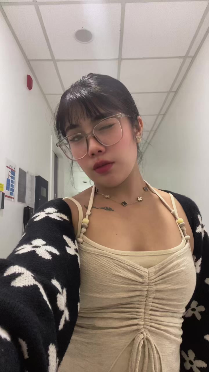 @itsurwifeyy 🤍✨