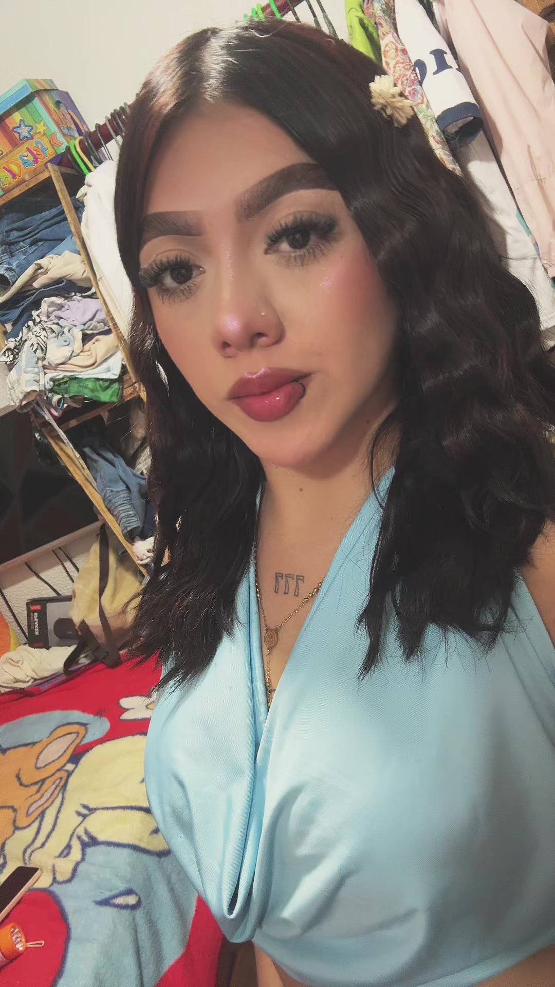 @𝓤𝓻𝓪𝓷𝓲𝓪👸🏼.