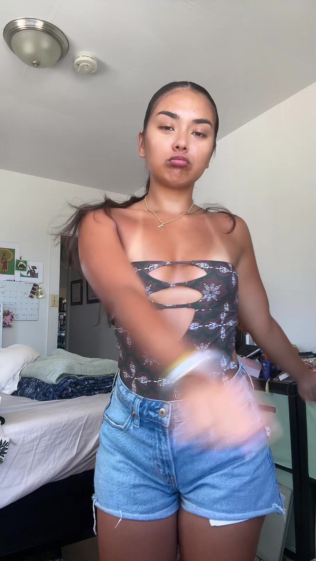 @ashleykuuipo
