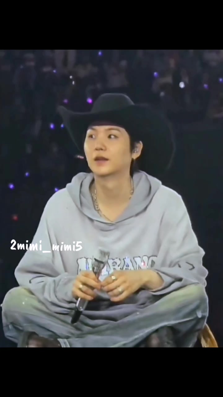 @𝖒𝖎𝖒𝖎