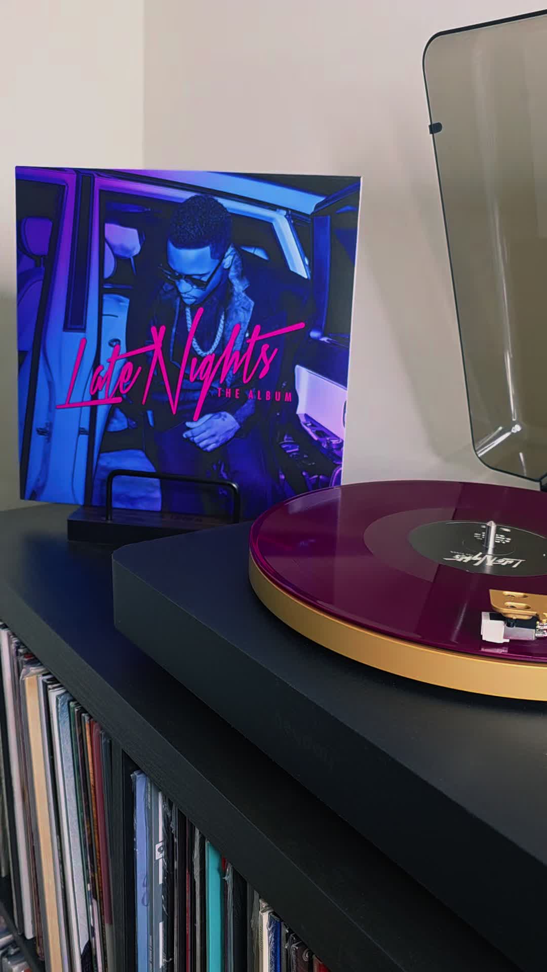 @BANKS โ VINYL