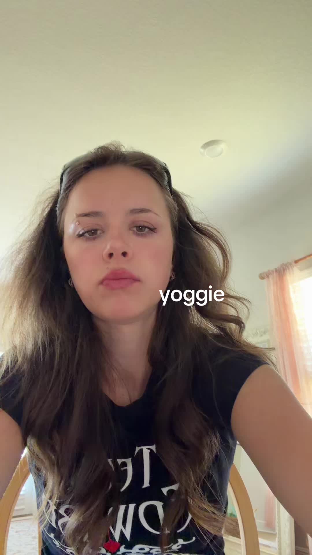 @ay_dih3