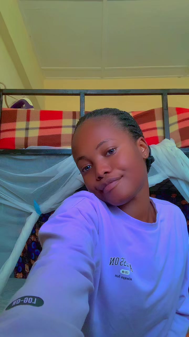 @Just❤️ As 💍I ❤️Am 💔
