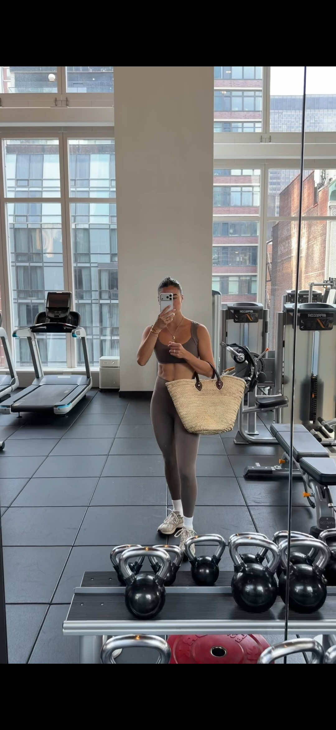 @americagnicholas