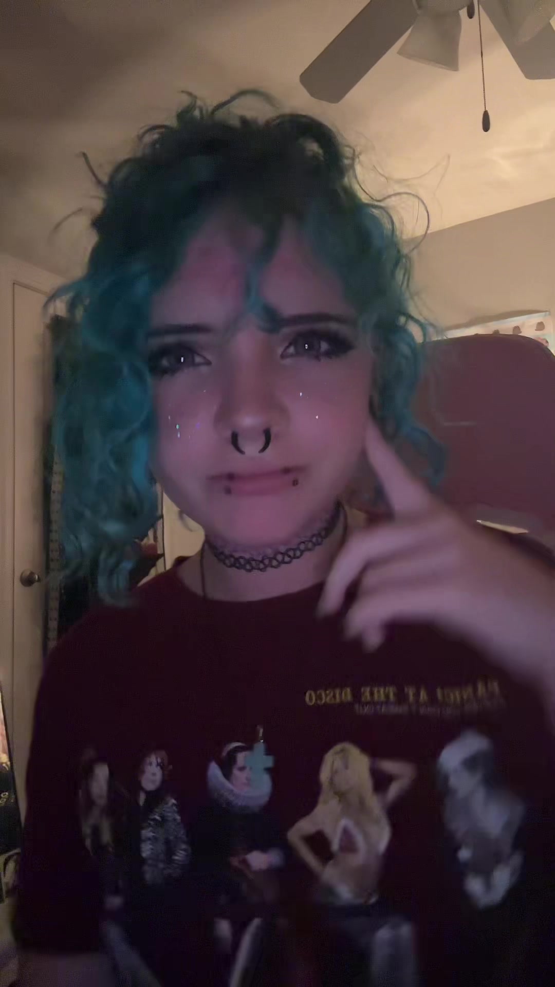 @blushingzombiebabe
