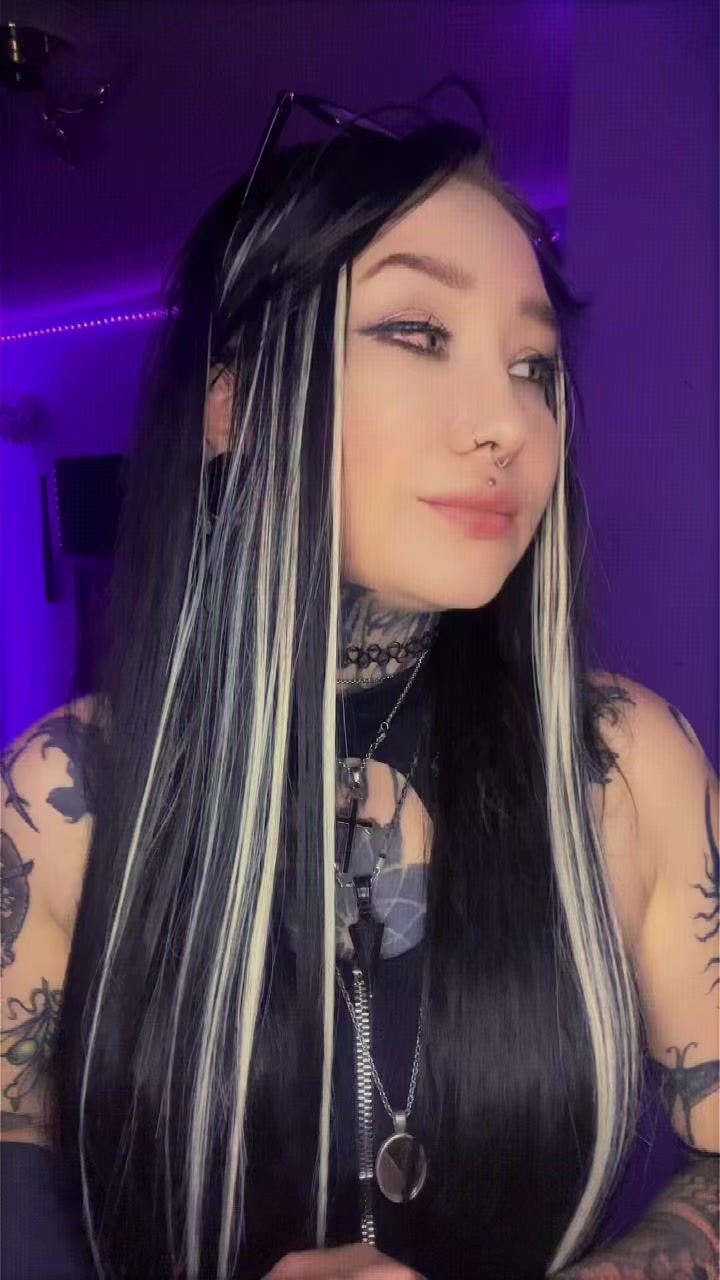 @Евдоша🖤