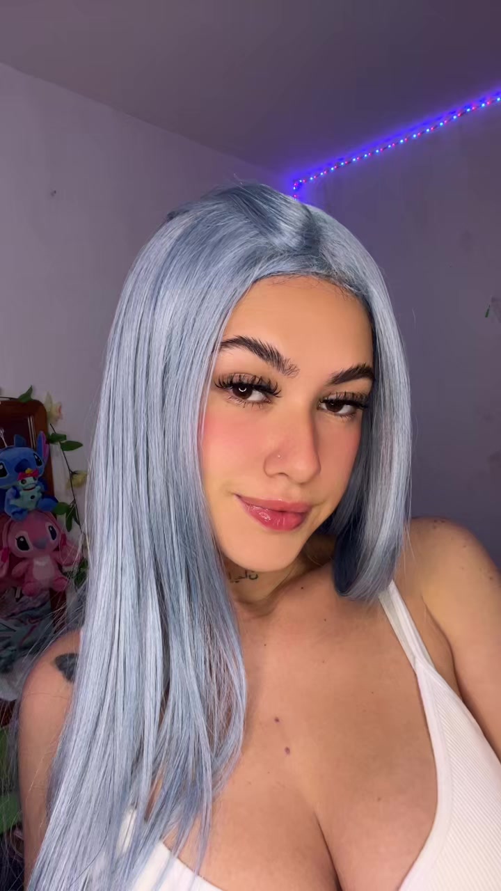 @Ale🍓