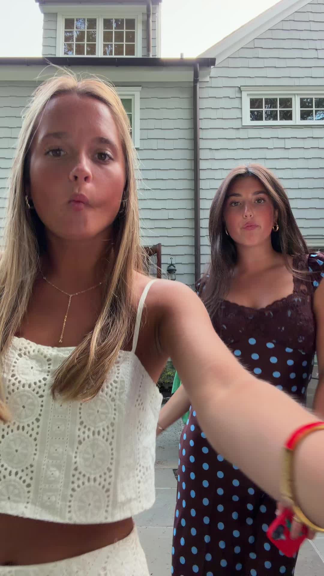 @_