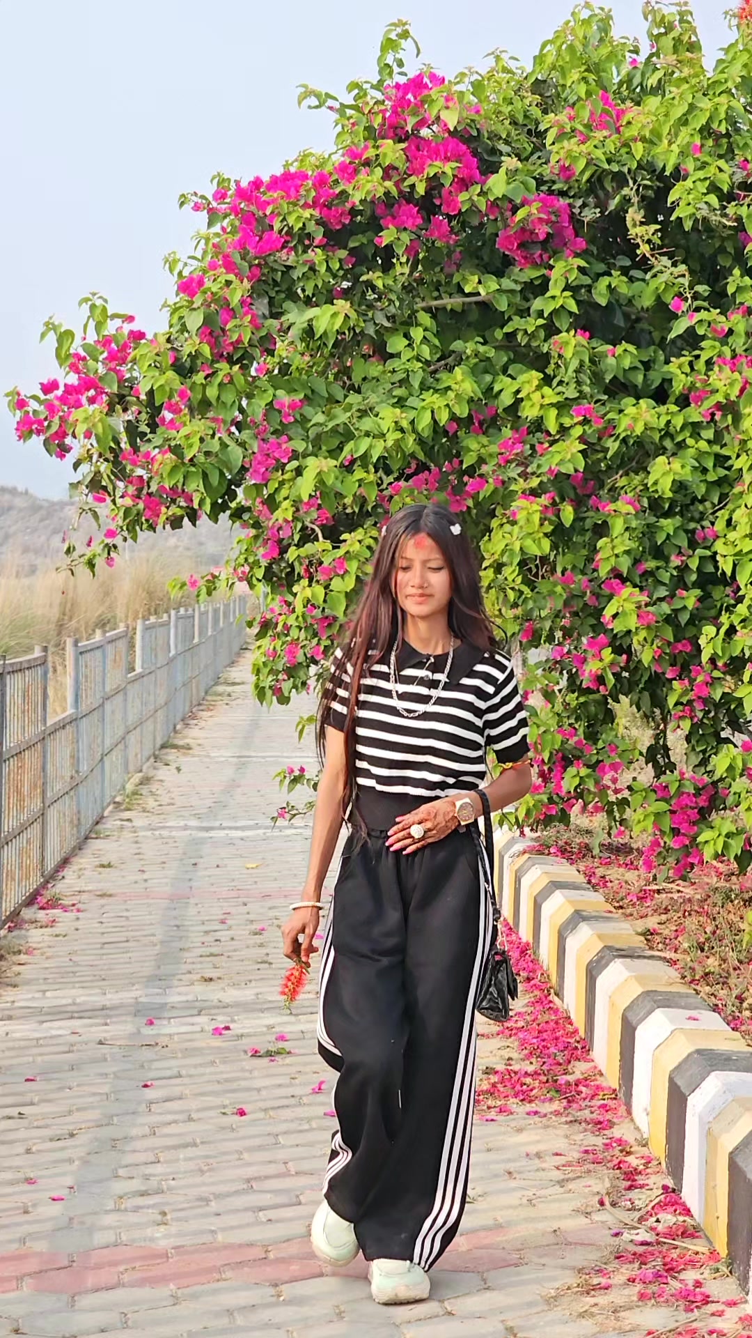 @❣️SUSMITA❣️