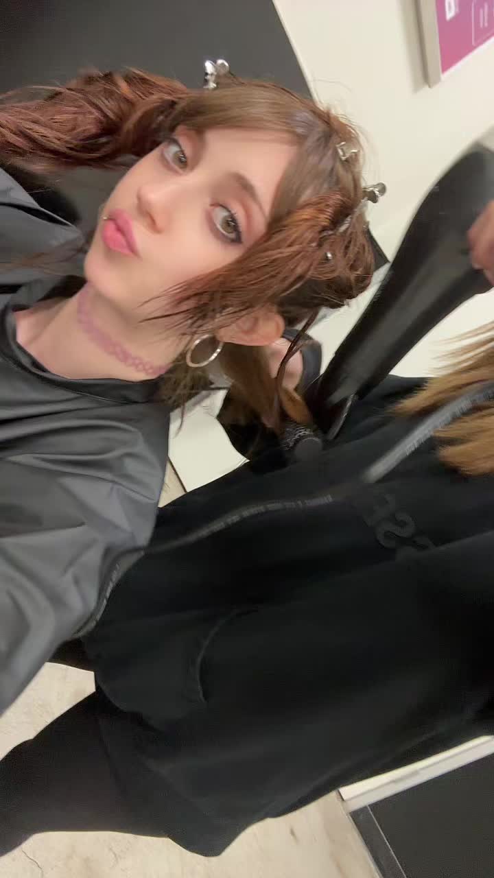 @$krilladoll💗