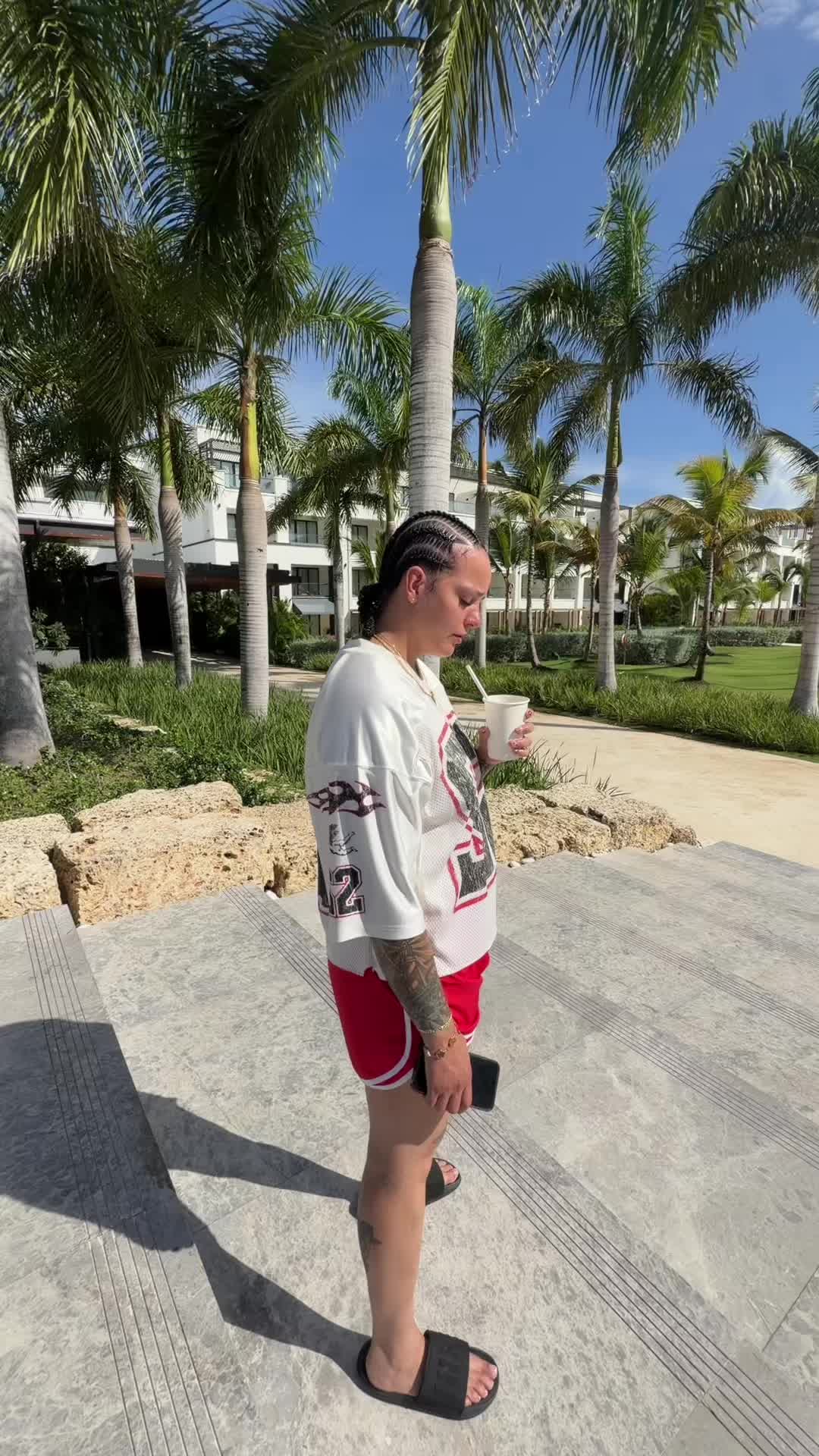 @olianney