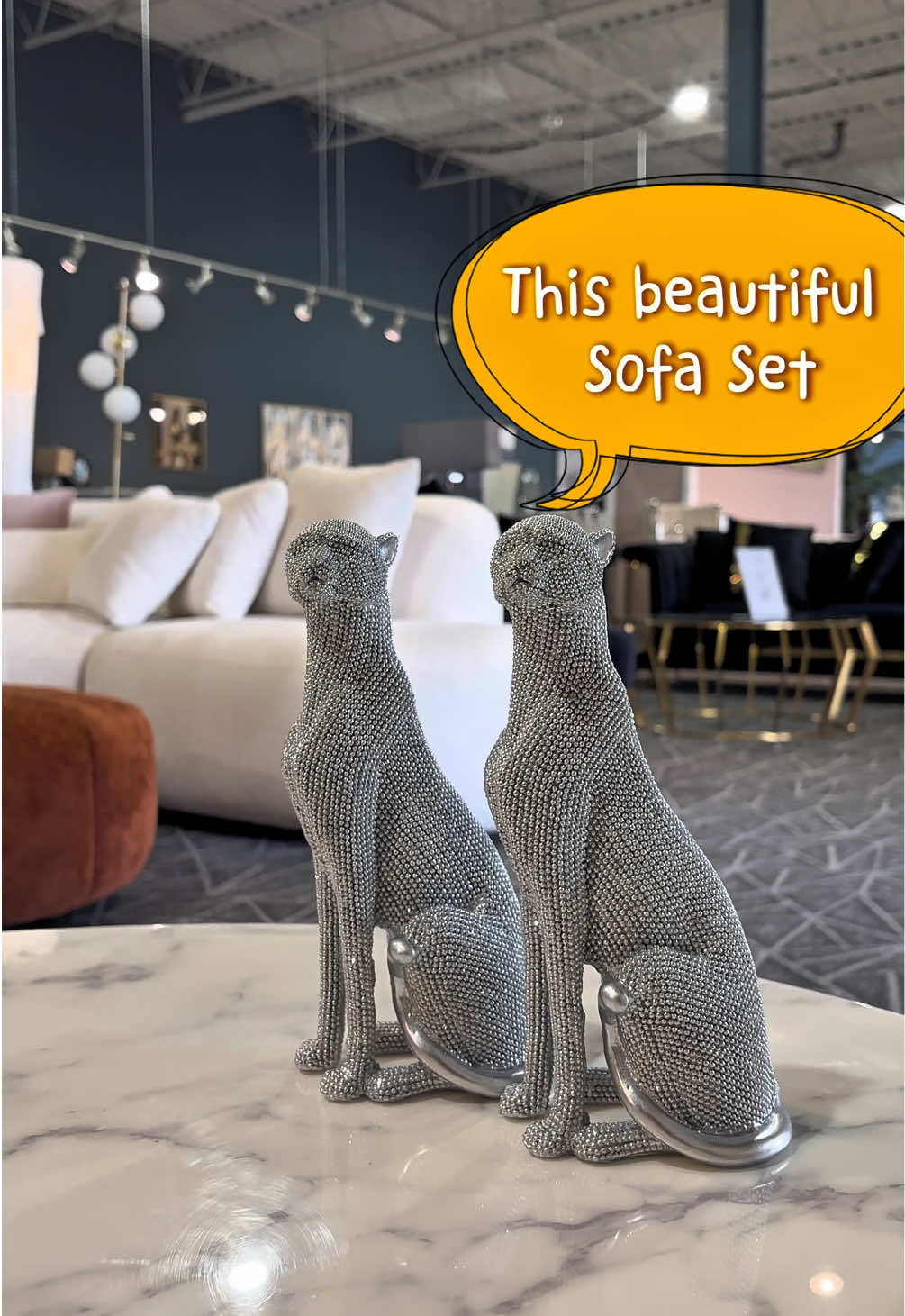 @Royal living furniture