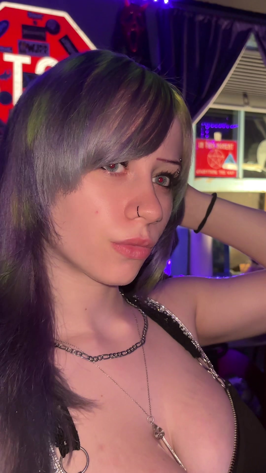 @ִ ࣪𖤐