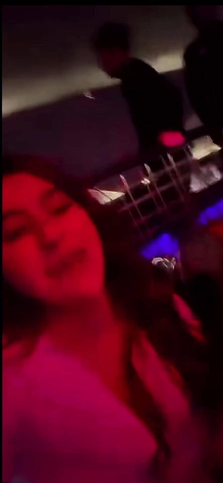 @Çūť_Váŋīśąŋĵāŋą
