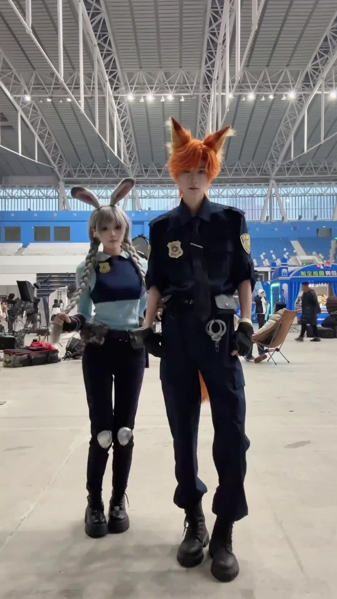 @cosplay girl