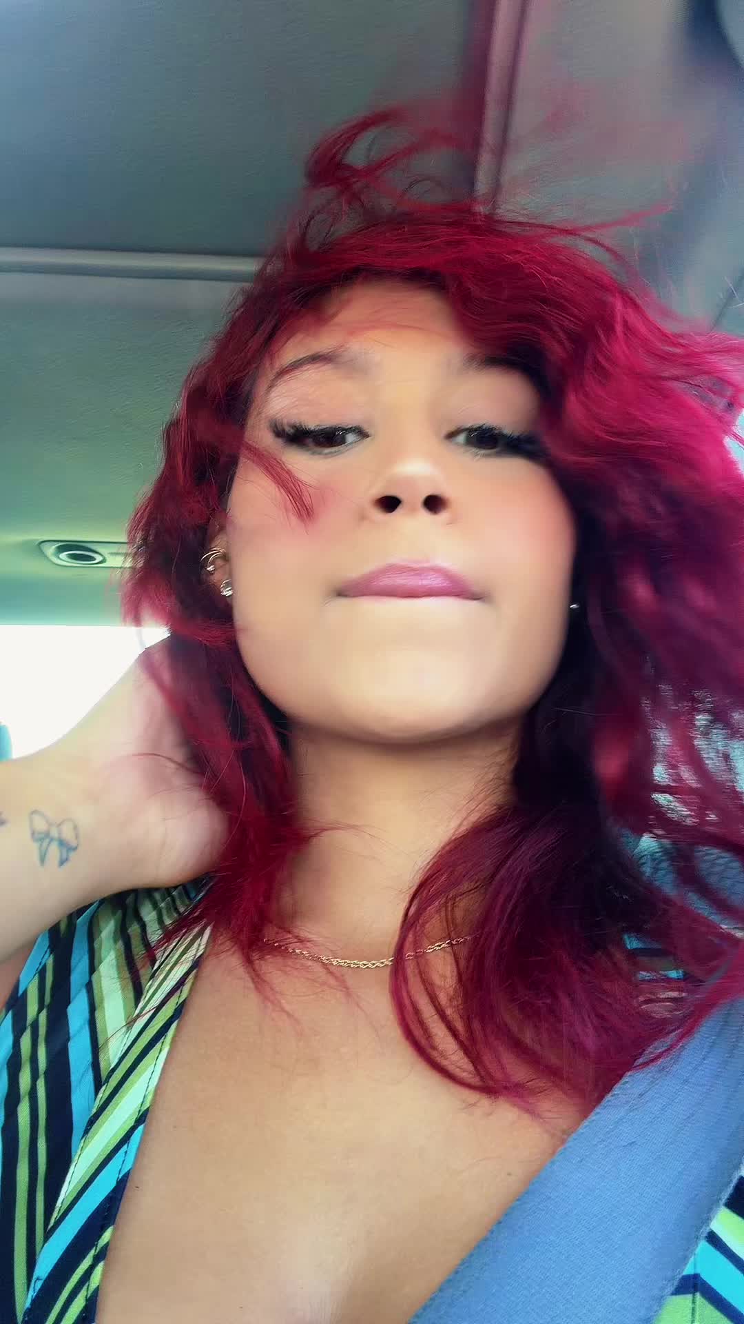 @★Daniela