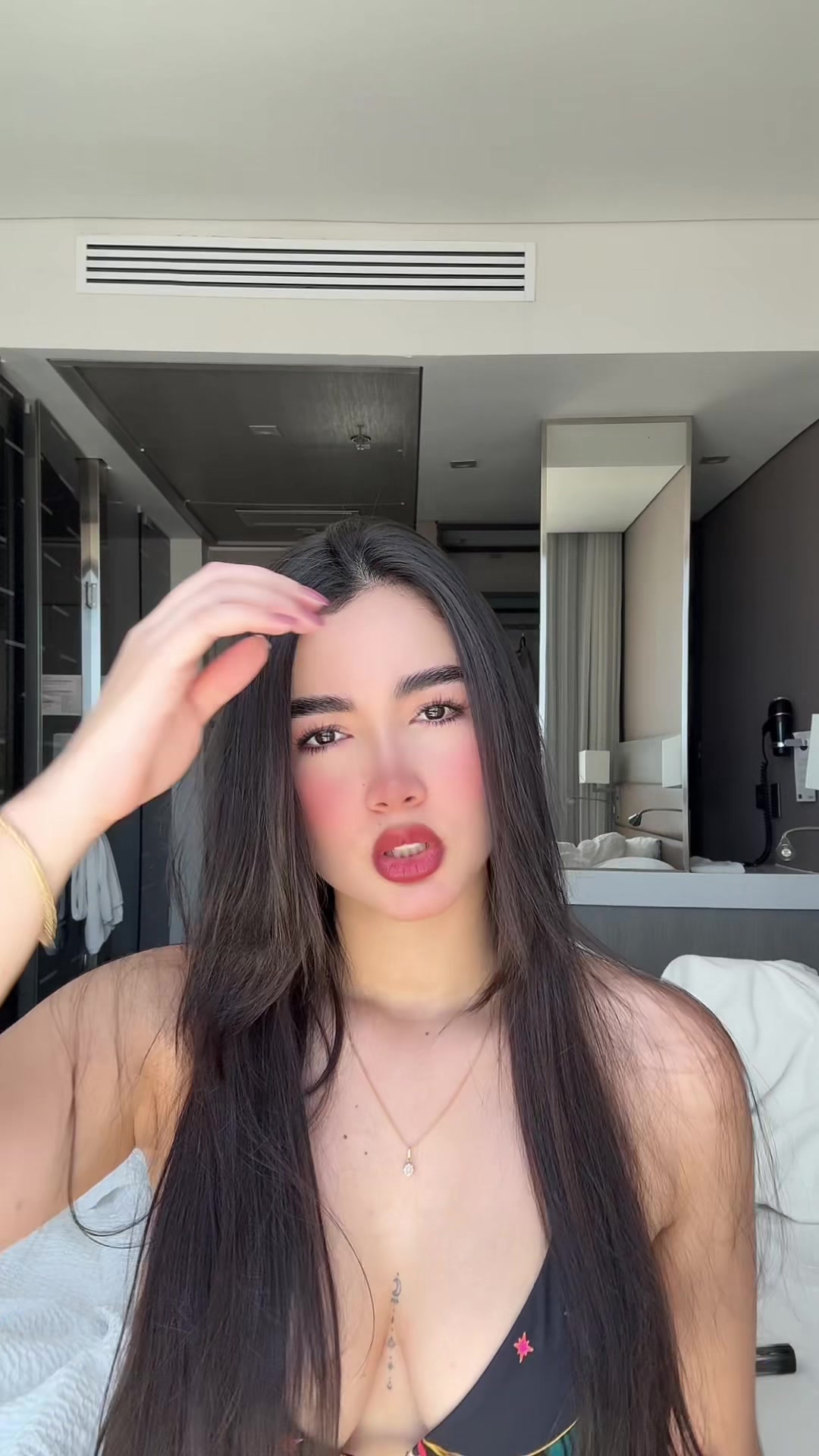 @sofia Oliveros