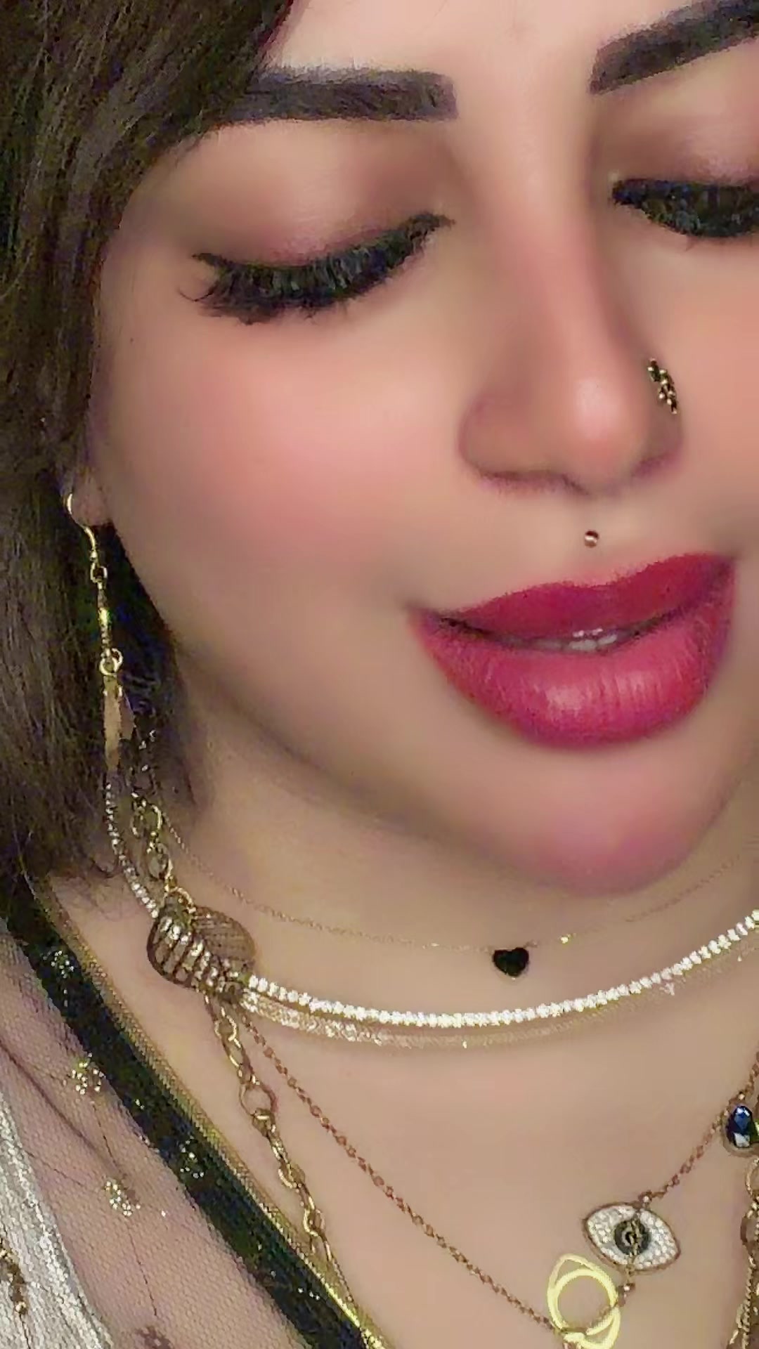 @🖤𝗕𝗹a𝗰𝗸⚔️𝚀𝖚e̊e̊𝖓👑