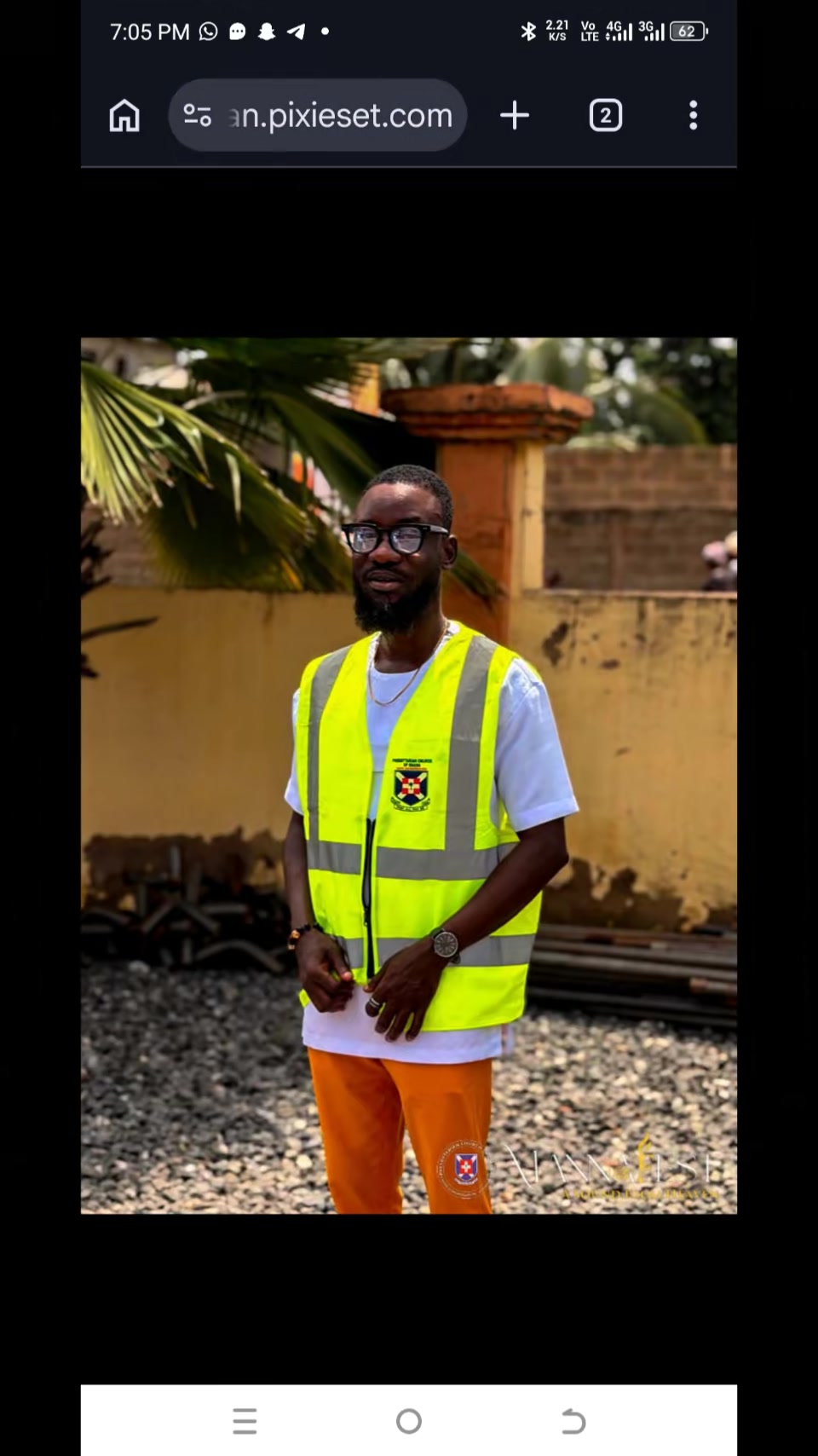 @Daakyehene4u👑