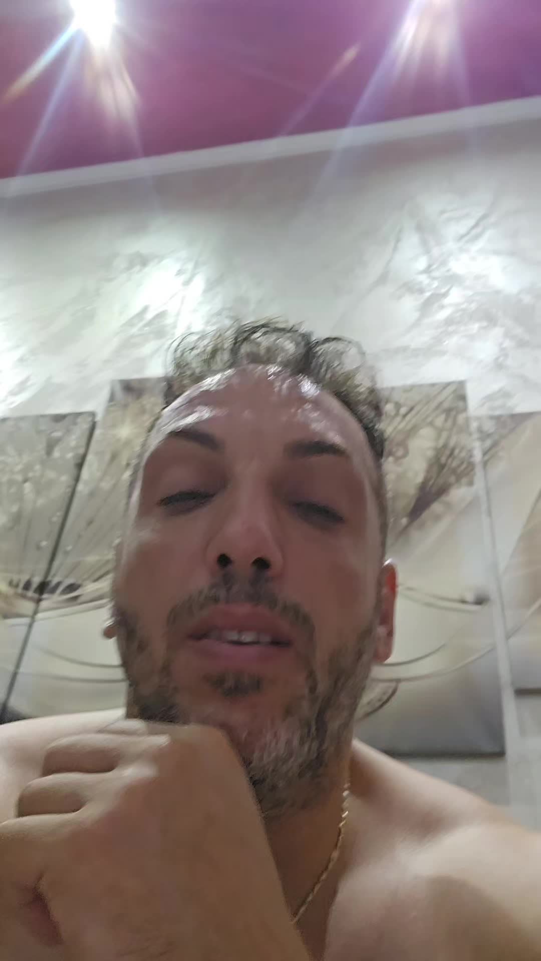 @alessandro