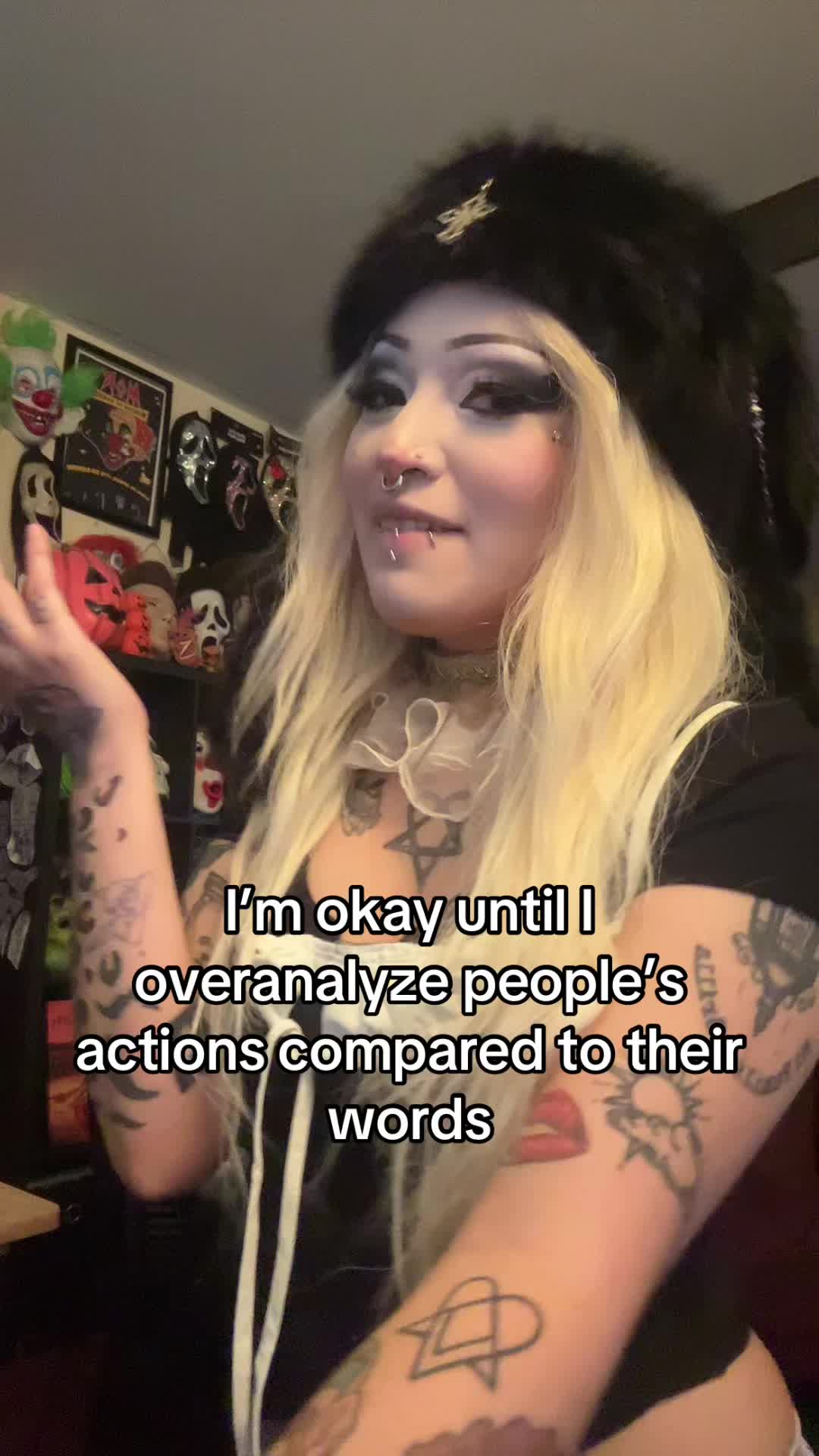 @CuteHorror