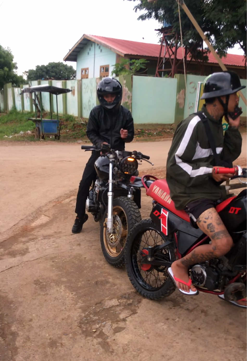 @(အေးသာယာ)🔥Aung Gyi🔥