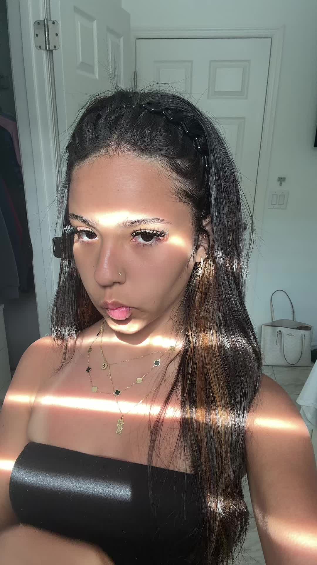 @gabribzhu6x