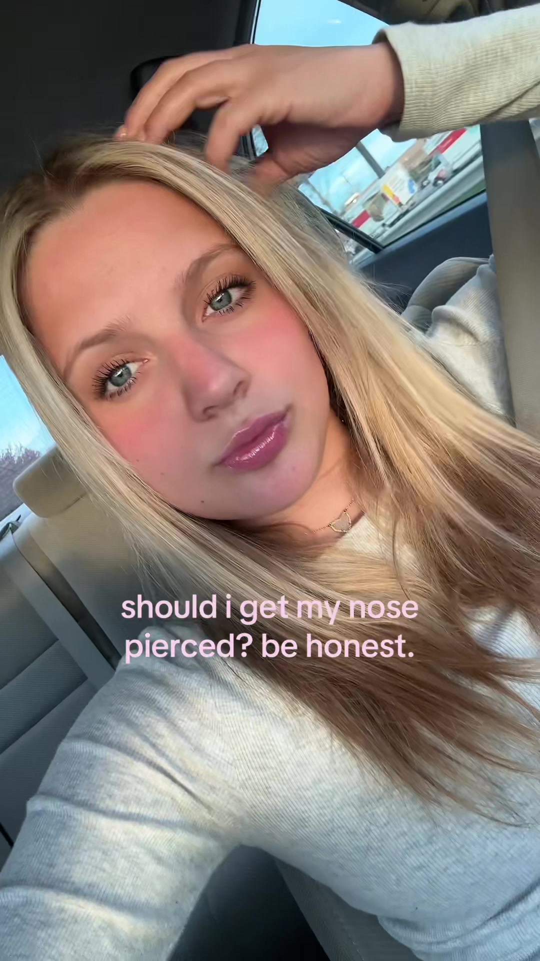 @shania