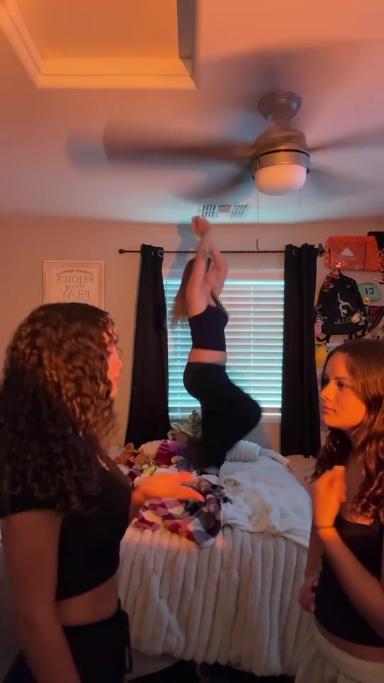 @bellsss
