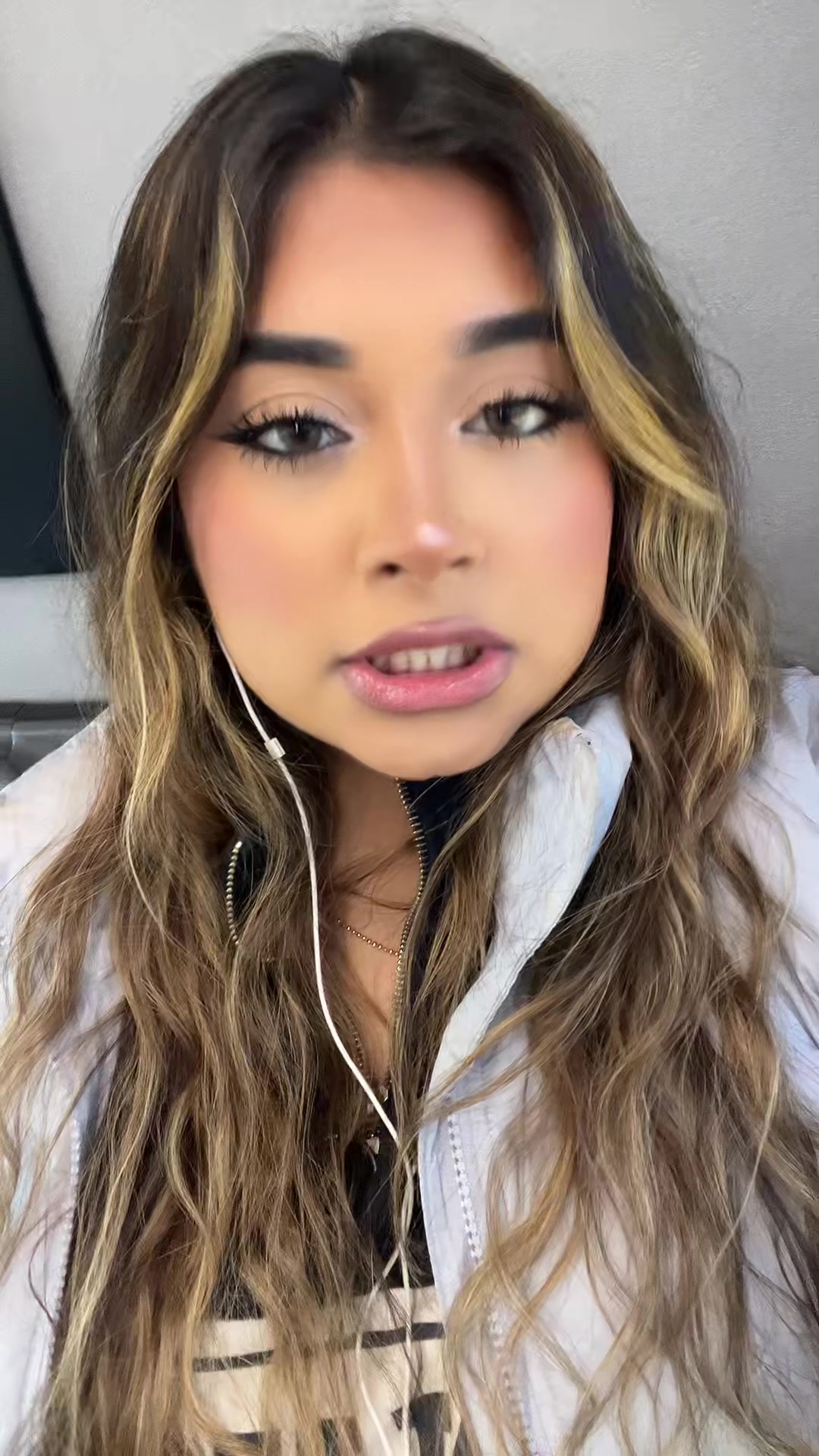 @🧸