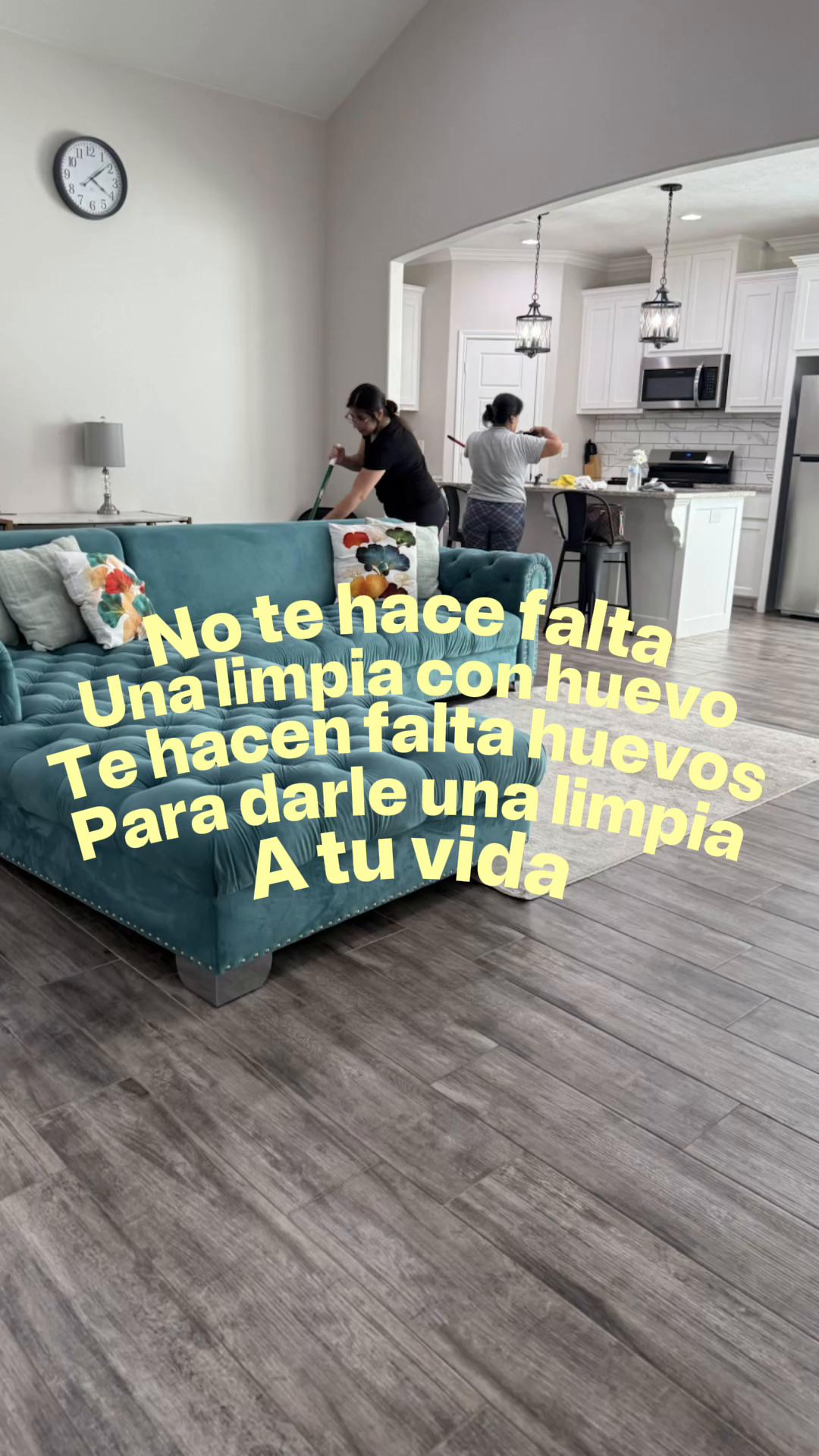 @MayraViridiana Perales