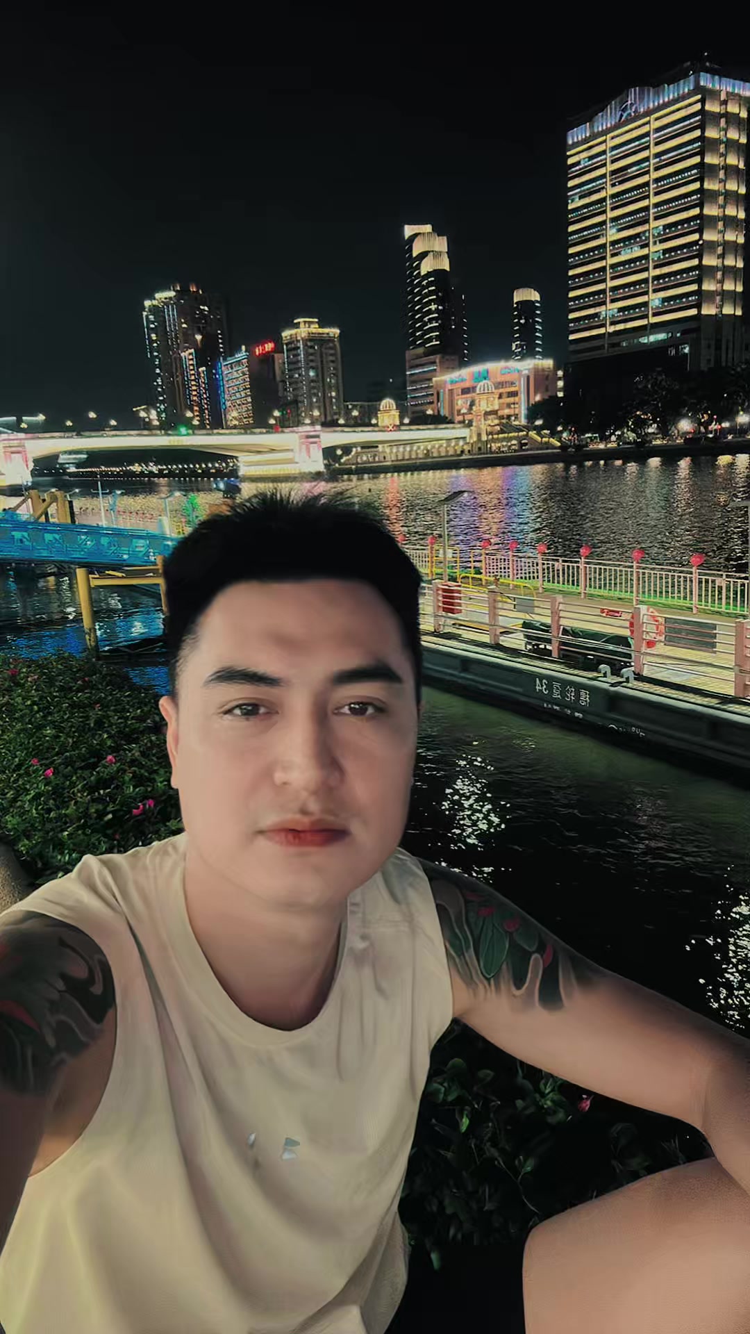 @Hoàng Nam