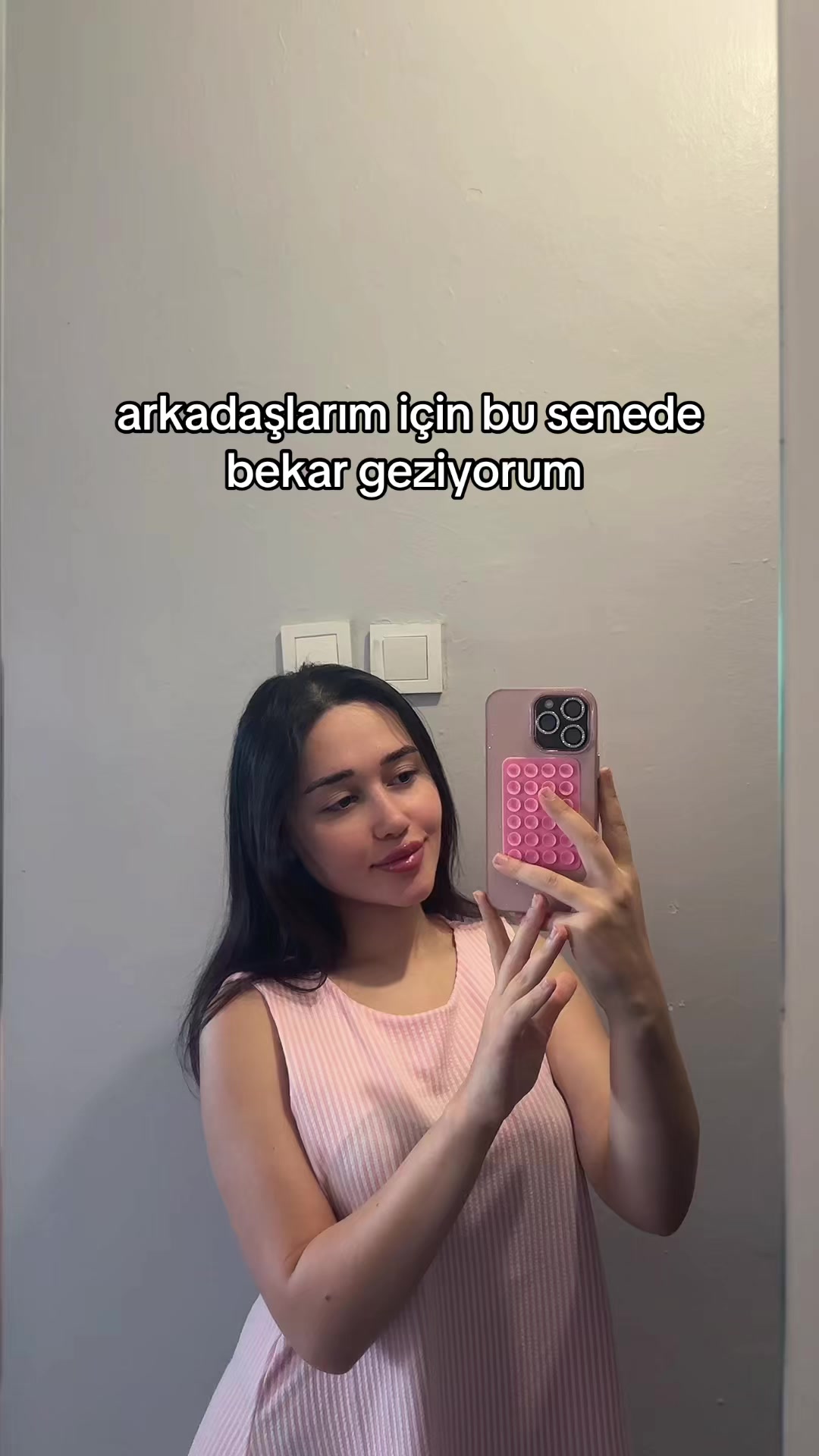 @E.