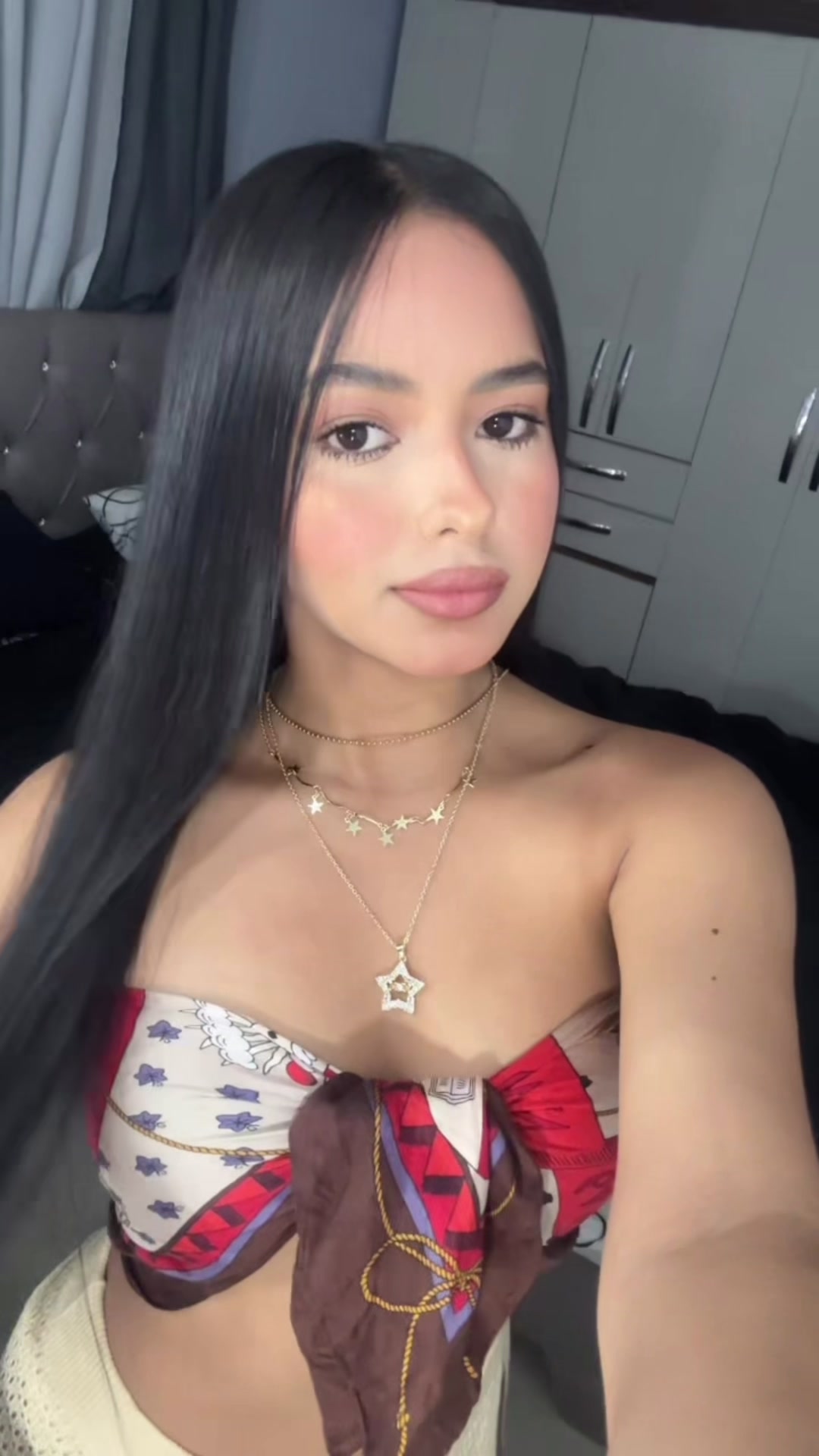 @_victoriavalentinar