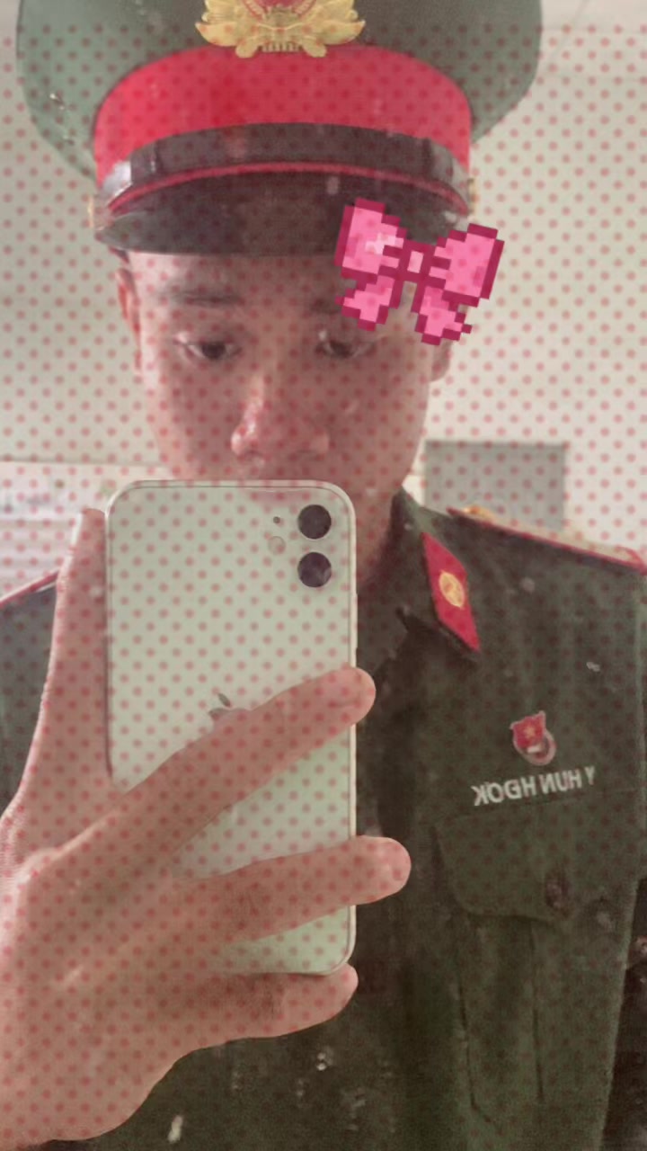 @hun_sime 👮&zwj;♂️