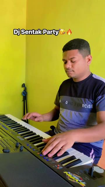 @Evan Taek🎹🎤🇮🇩